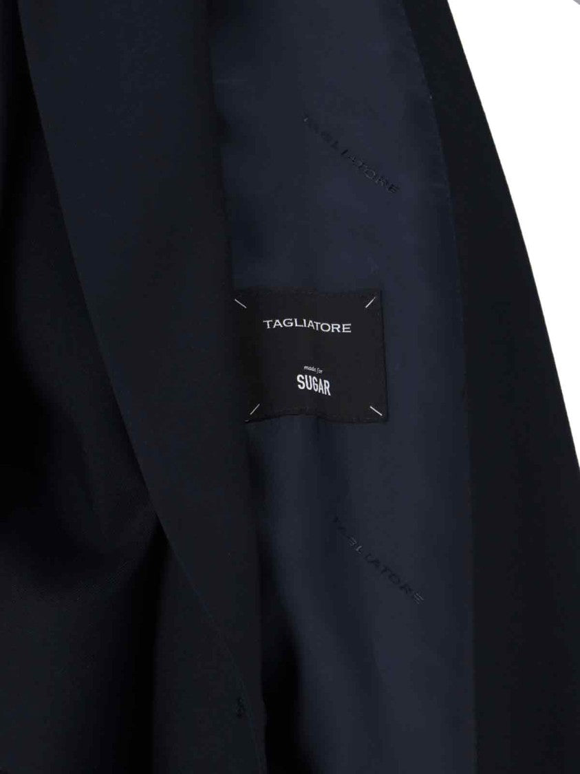 Tagliatore Tailored Fitted Jacket With Structured Shoulders And Classic Collar