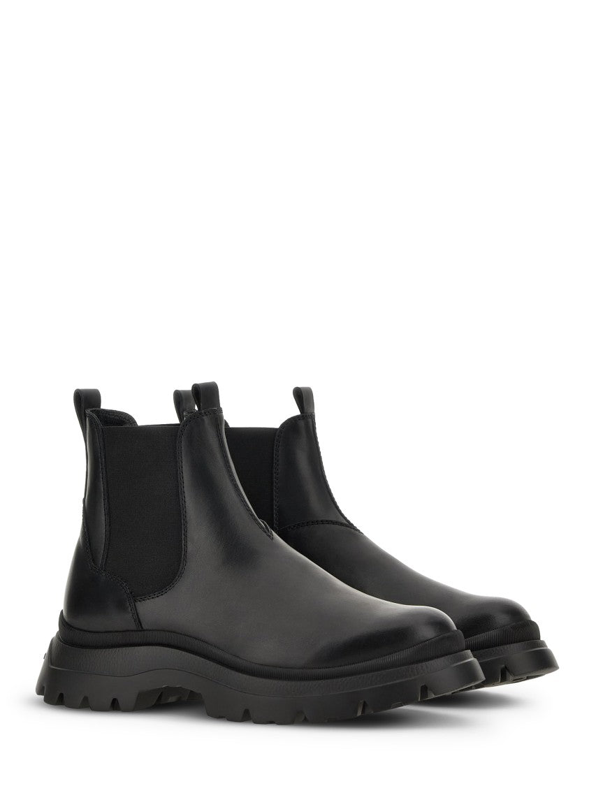 Hogan Black Chelsea Elastic Panel Chunky Lug Sole Boots
