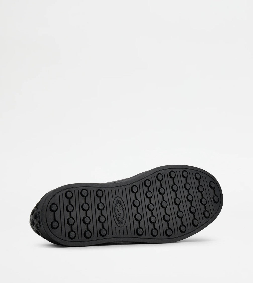 Tod's Allacciata Cassetta 04L Sneakers