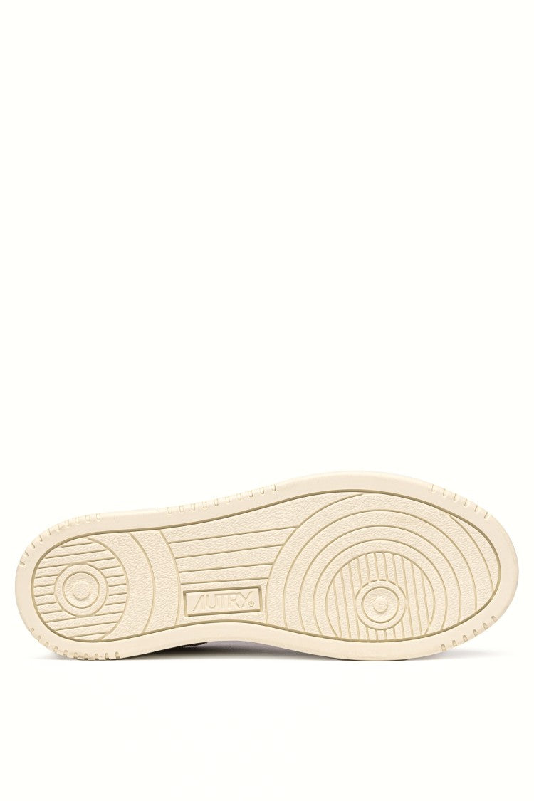 Autry Women’S Dallas Model Sneakers With Rhinestones