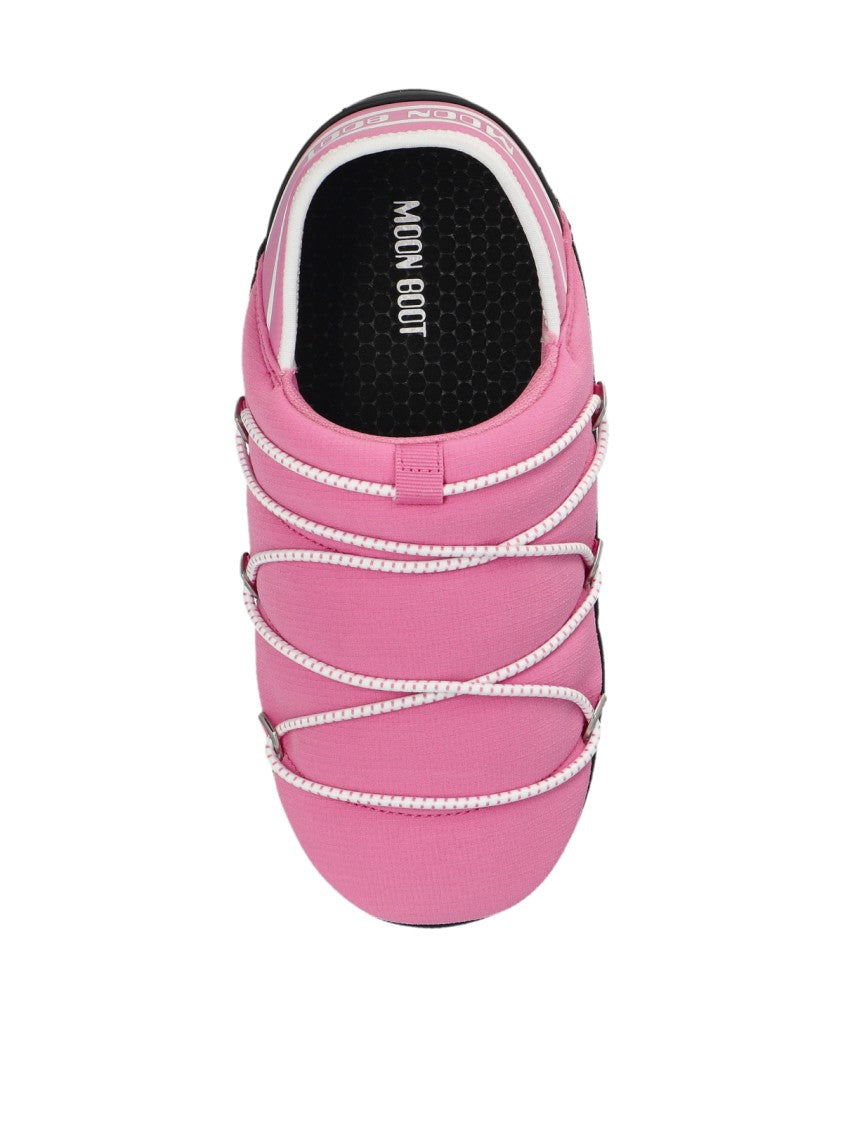 Moon Boot Icon Logo Slippers