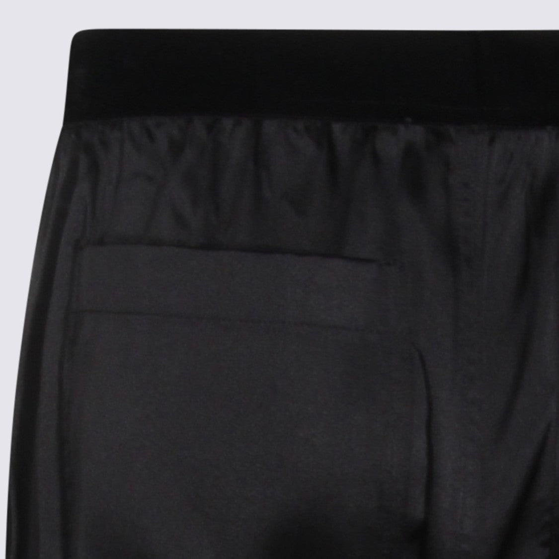 Tom Ford Straight-Leg Trousers With Satin Finish And Subtle Branding