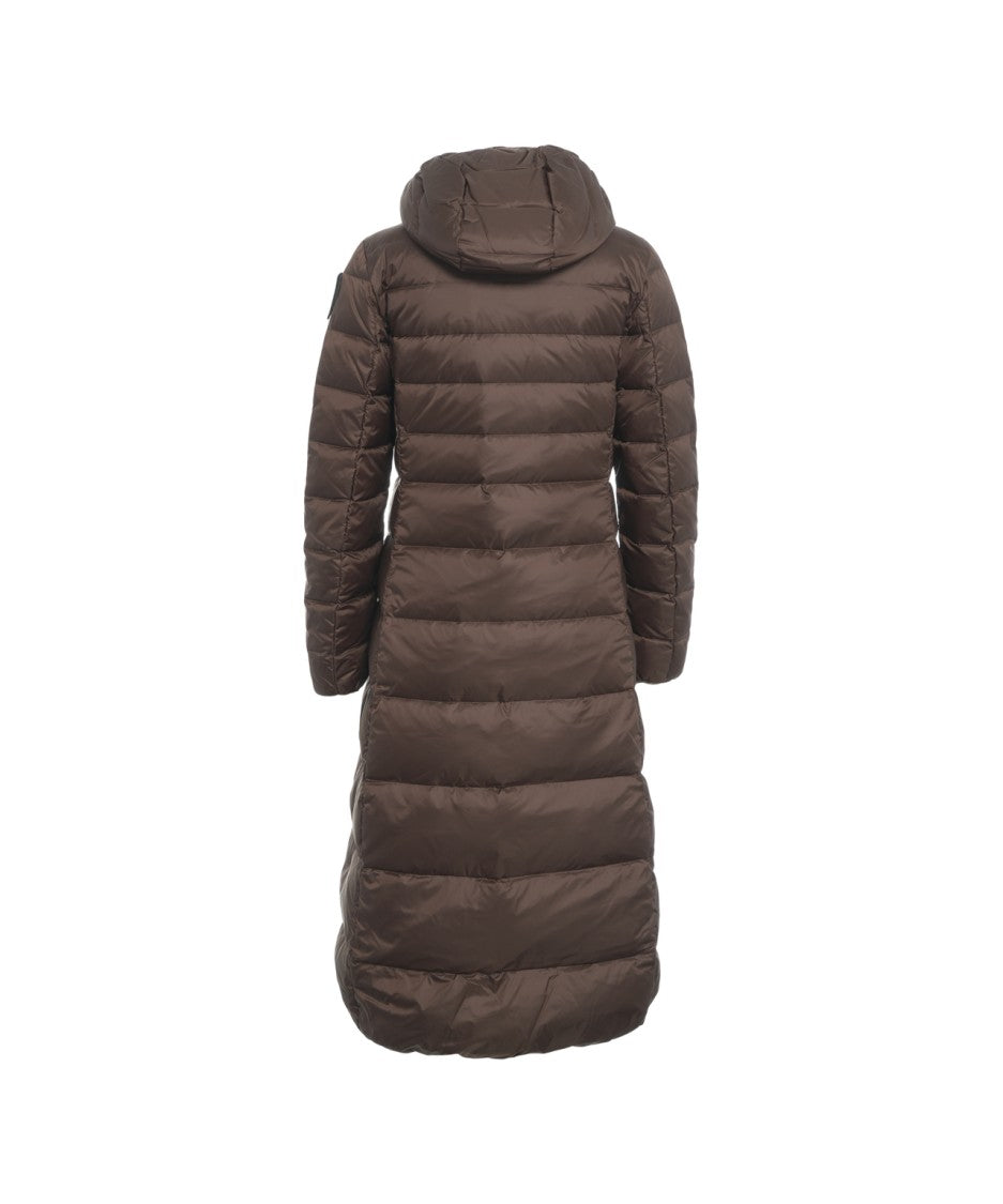 Blauer Long Quilted Down Coat With Fixed Hood And Elegant Silhouette