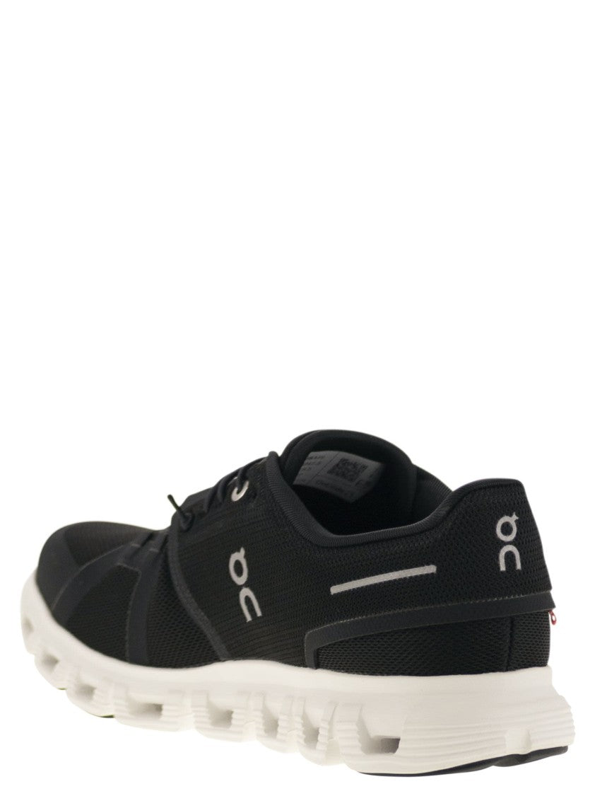 On High-Performance Cloud 6 Sneakers With Enhanced Cushioning