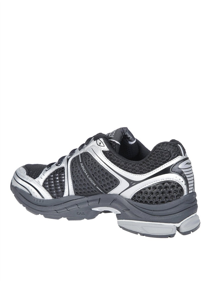 Saucony Triumph 4 Performance-Driven Athletic Sneakers