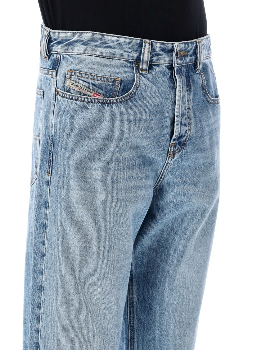 Diesel Relaxed 2001 D-Macro Jeans