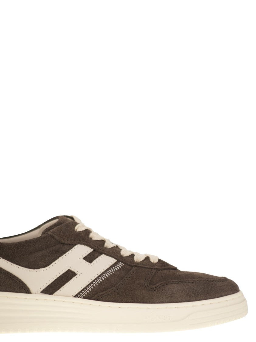 Hogan H630 - Suede Trainers With H On The Side
