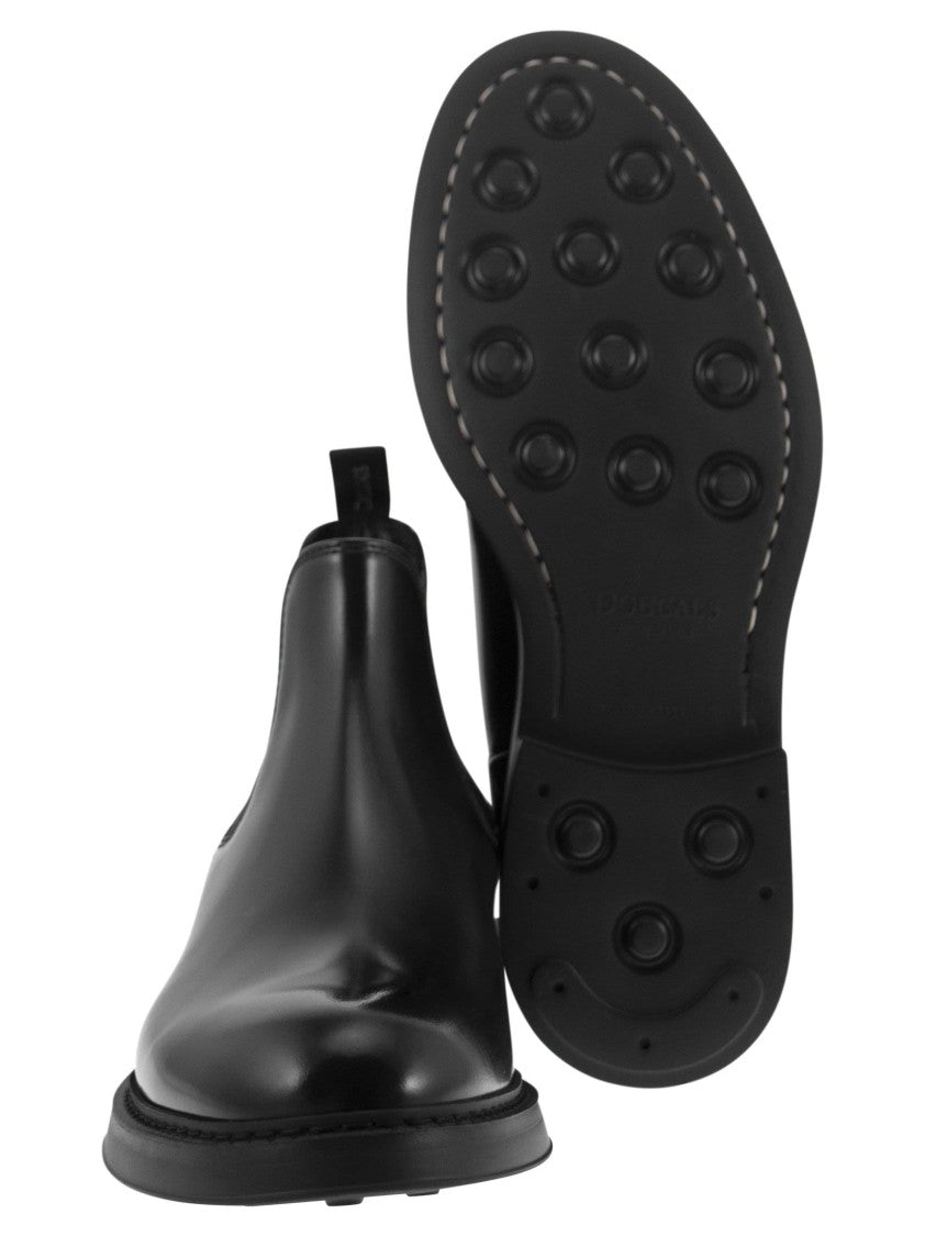 Doucal's Chelsea Leather Ankle Boot