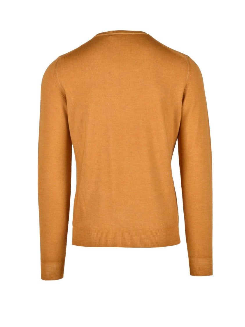 Fama Merino Wool Sweater With Classic Crew Neckline And Minimalist Design