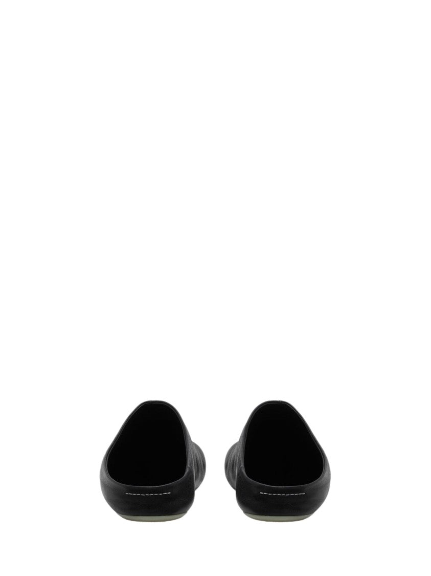 Mm6 By Maison Margiela Black Iconic Anatomical Toe Leather Sabot