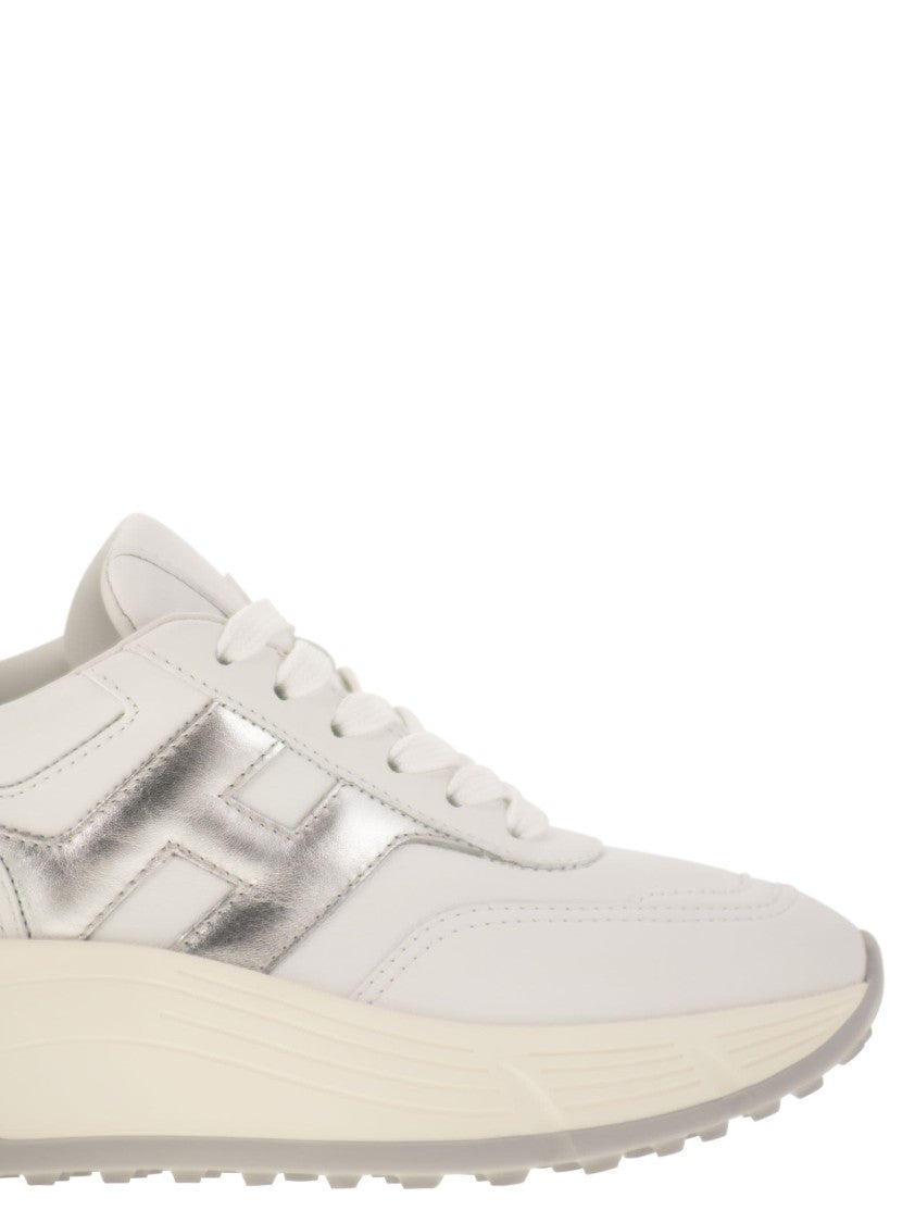 Hogan Hi-Fi Trainers With Side H