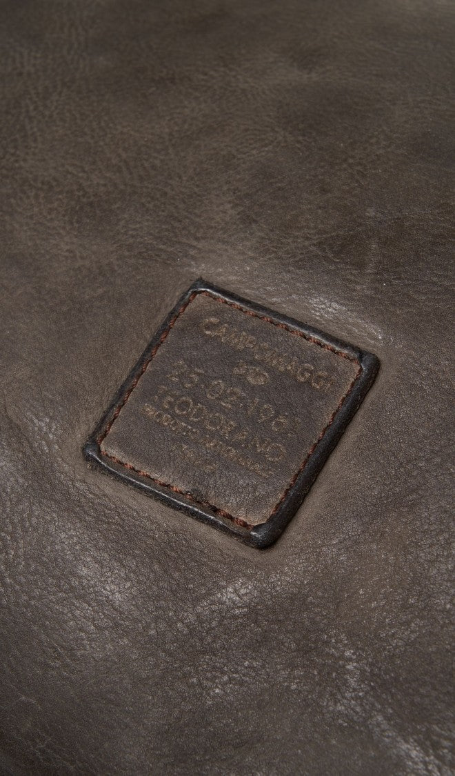 Campomaggi Rectangular Brown Leather Crossbody Bag With Adjustable Strap And Embossed Logo