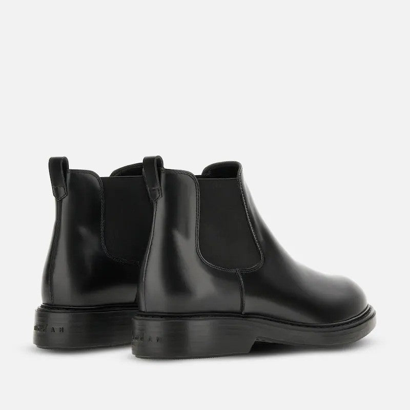 Hogan Smooth Leather Chunky Sole Chelsea Boots