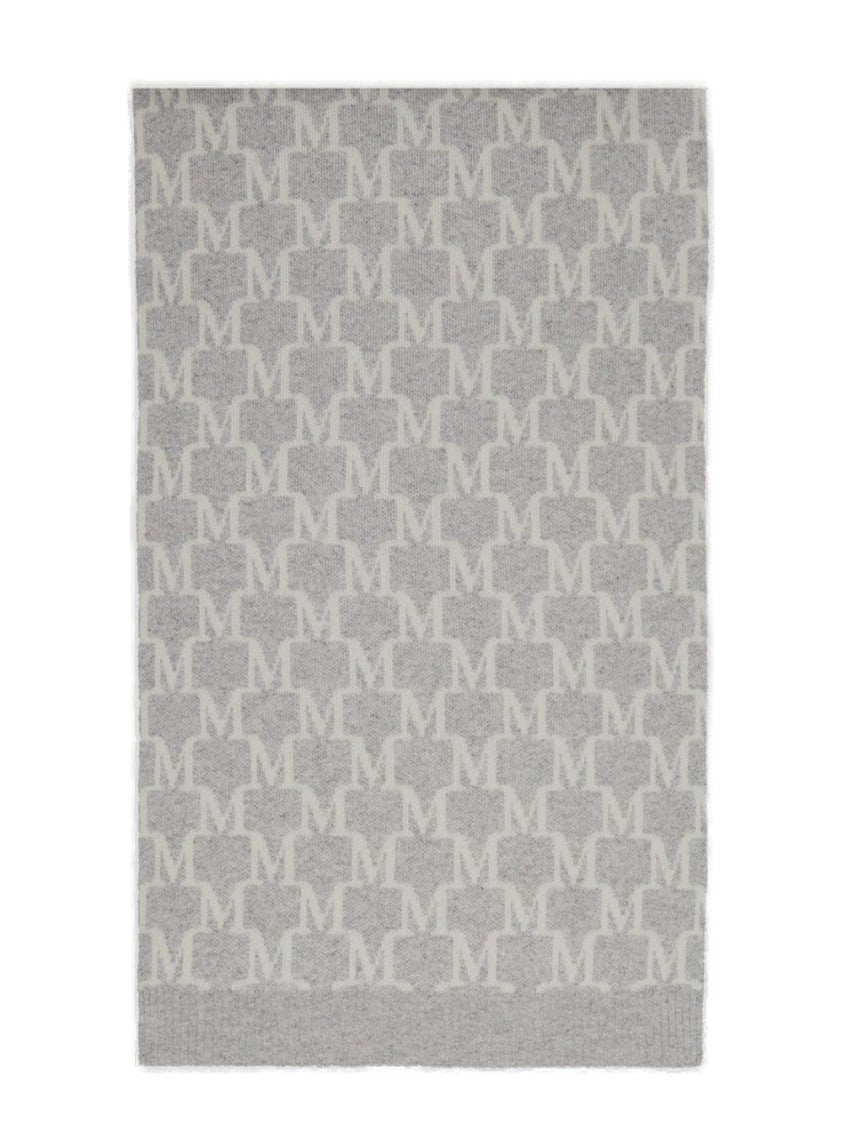 Max Mara Refined Cashmere Scarf With Timeless Design