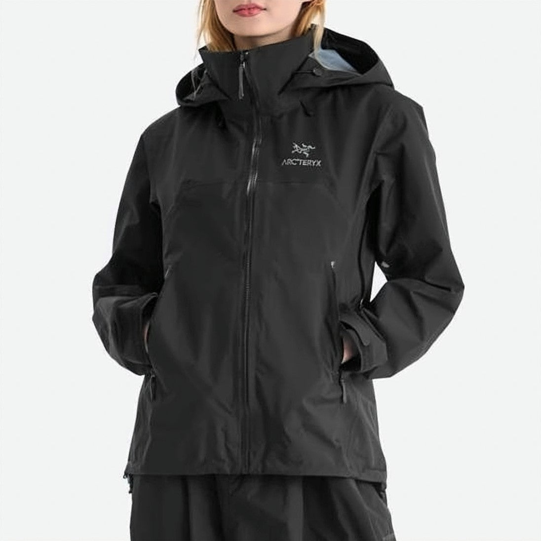 Arc'teryx Hooded Black Nylon Arc'teryx Jacket