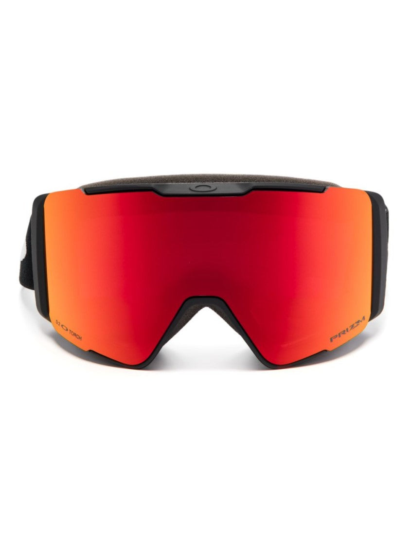 Oakley Curved Lens Ski Goggles With Interchangeable Lenses