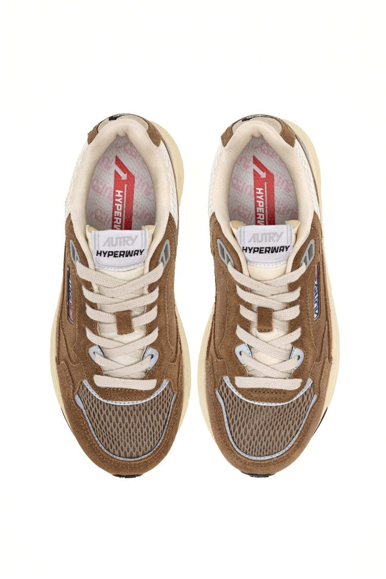 Autry Women’S Hyperway Suede Running Shoes