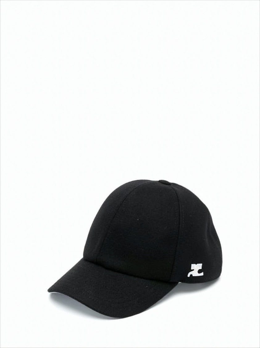 Courrèges Structured Black Cap With Subtle Logo Detail