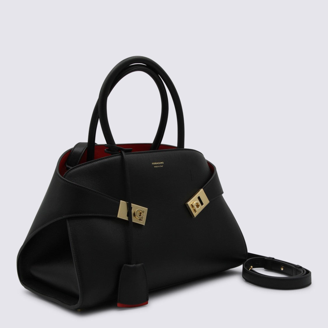 Ferragamo Black Leather Hug S Shoulder Bag