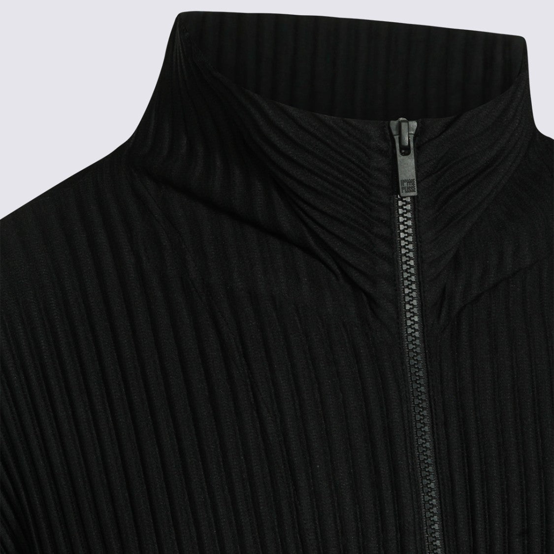 Homme Plissé Issey Miyake Vertical Pleated Black Jacket With High Collar And Zipper
