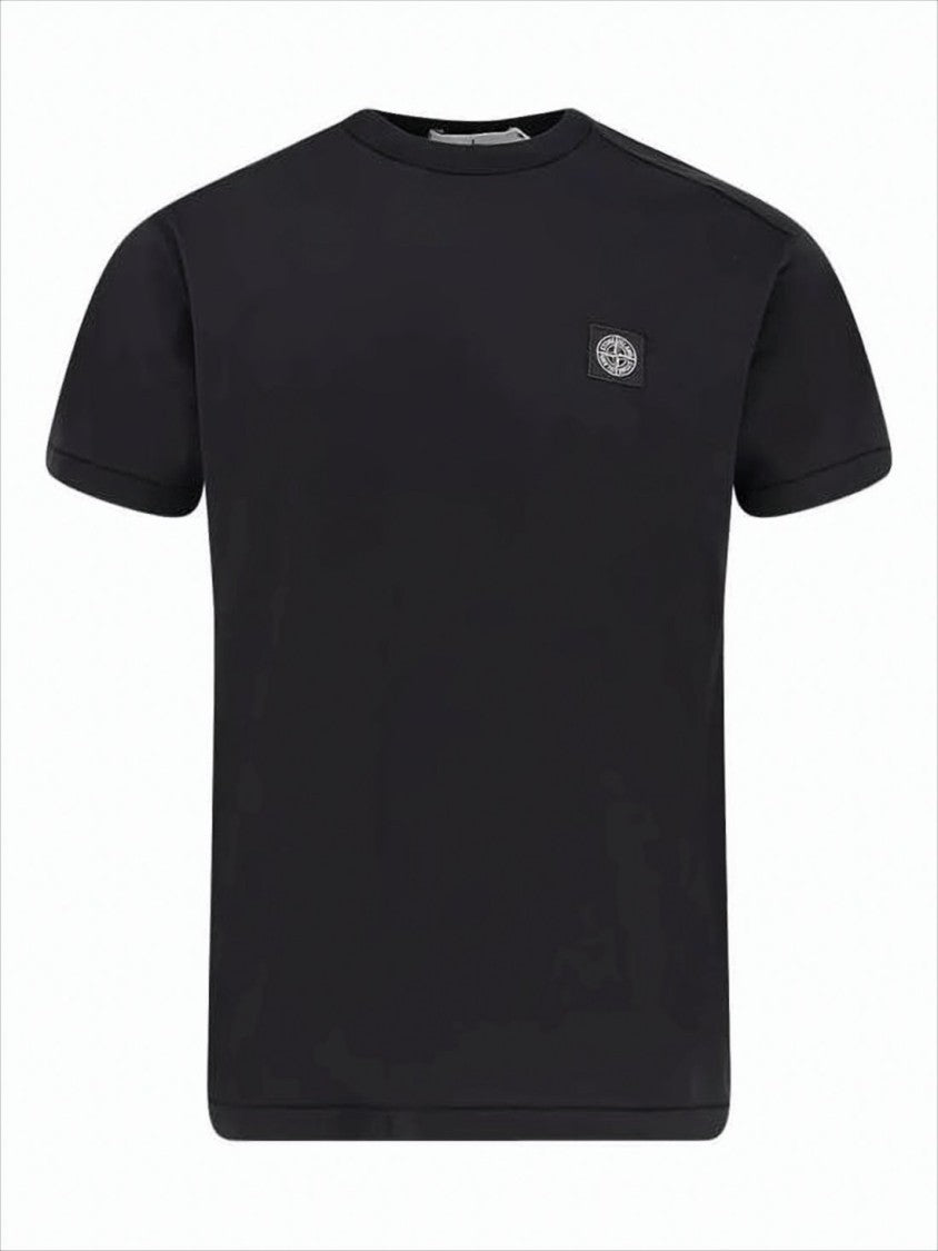 Stone Island Solid Black Short-Sleeved T-Shirt With Classic Crew Neckline