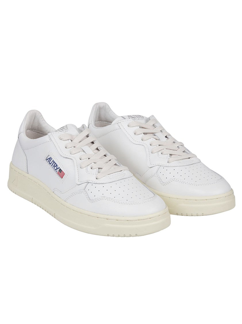 Autry Medalist Low Cow Leather Low-Top Sneakers