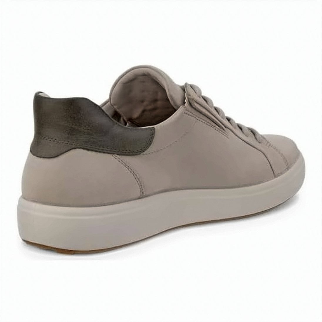 Ecco Minimalist Low-Top Sneakers With Smooth Leather Upper