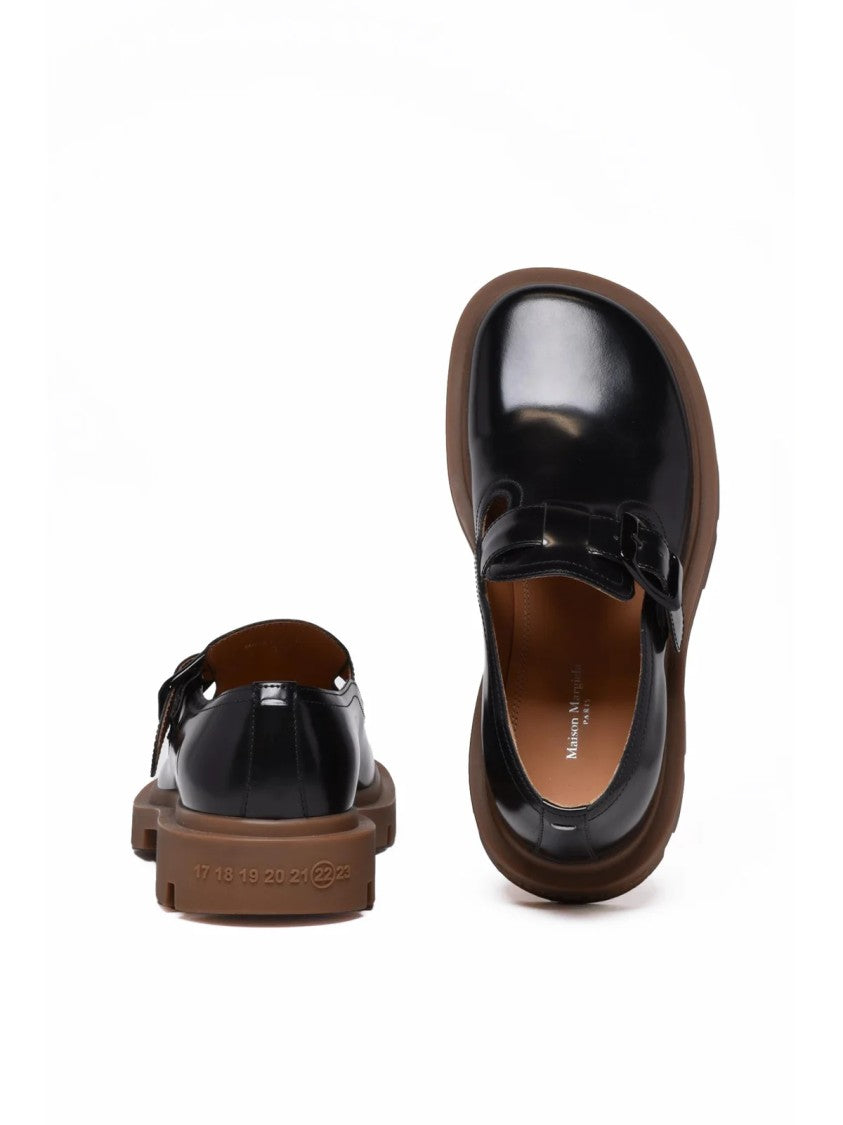 Maison Margiela Ivy Leather Shoes With Buckle Closure And Durable Sole