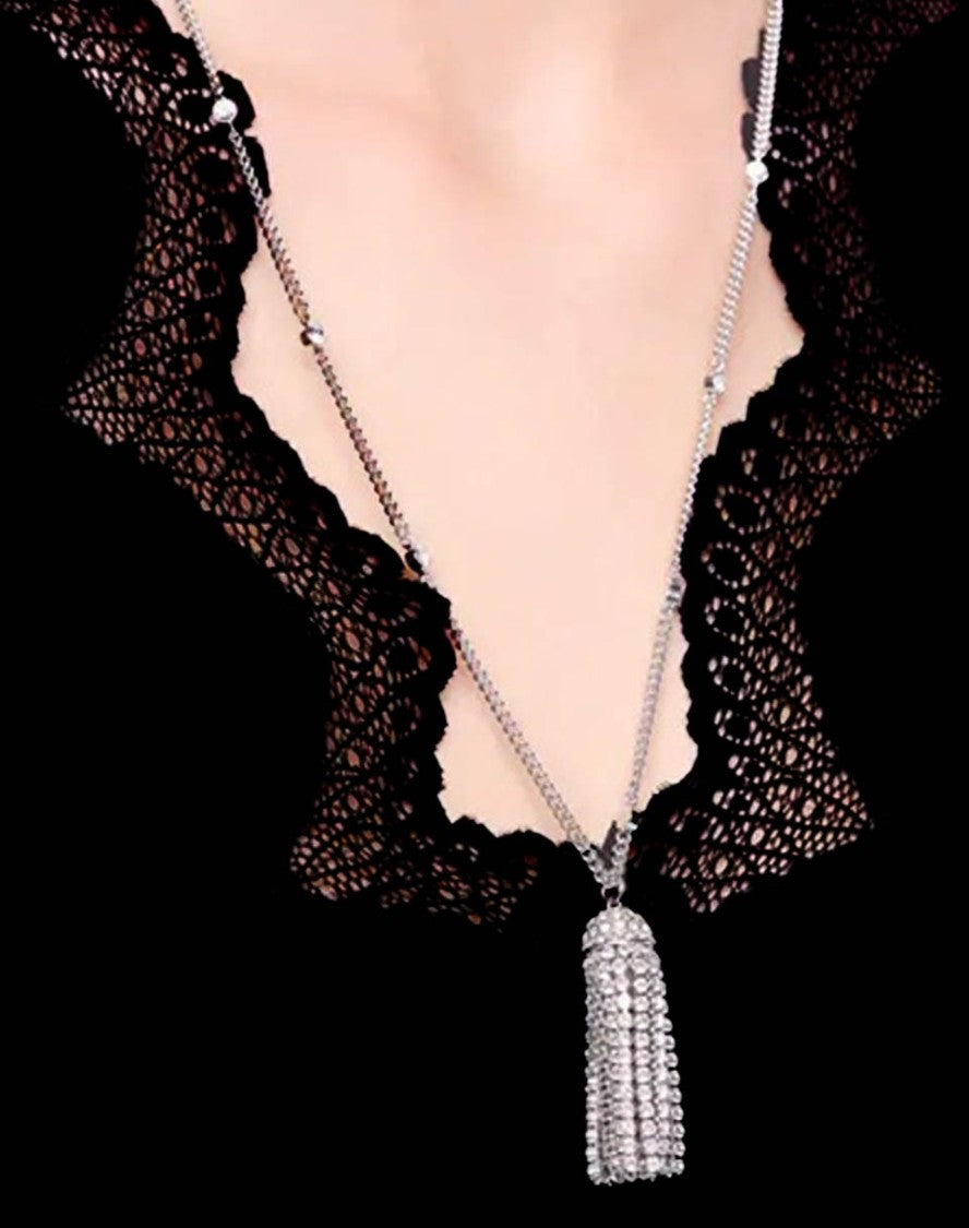 Rabanne Rhinestone-Embellished Pendant Necklace
