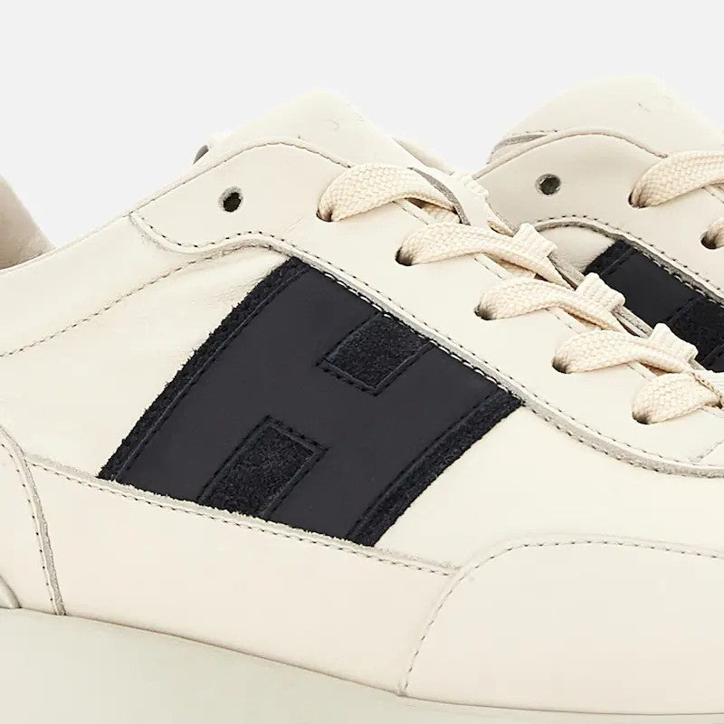 Hogan Off-White Black Logo Olive Heel Tab Low-Top Sneakers