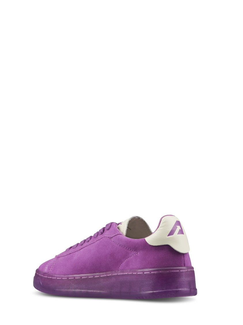 Autry Low-Top Sneakers With Contrasting Heel Tab