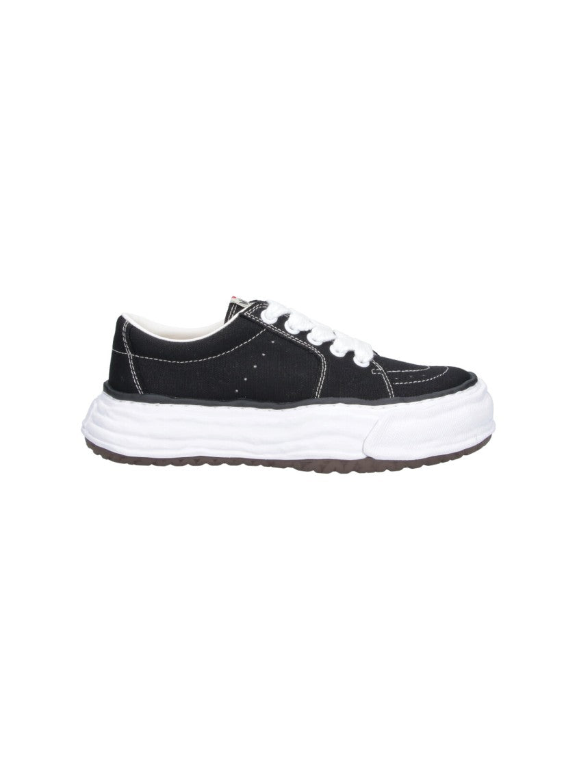 Maison Mihara Yasuhiro Black Eric Contrasting Stitching Low-Top Sneakers