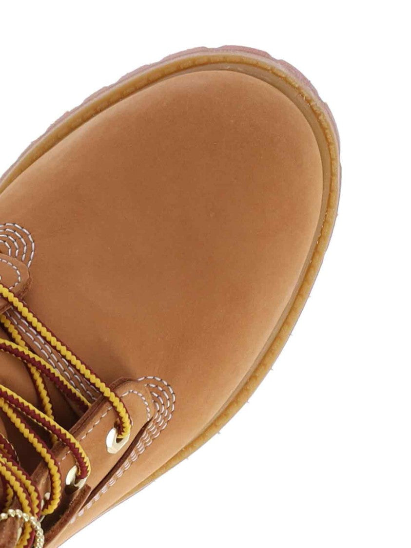 Timberland Waterproof Suede Boots With Contrast Stitching And Durable Sole