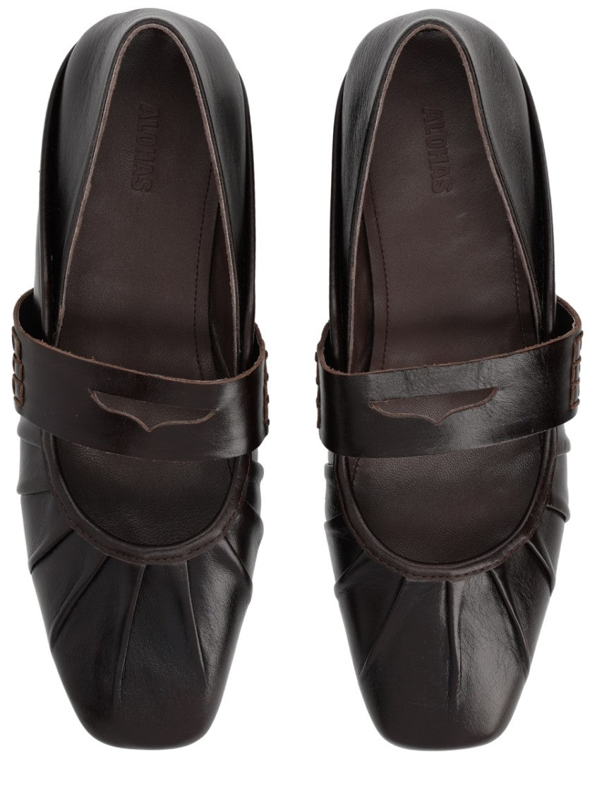 Alohas Bargo Pointed Toe Embossed Flats