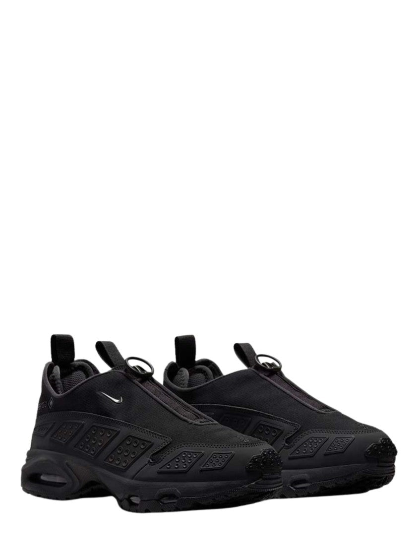 Nike Black Air Max Sndr Sneakers