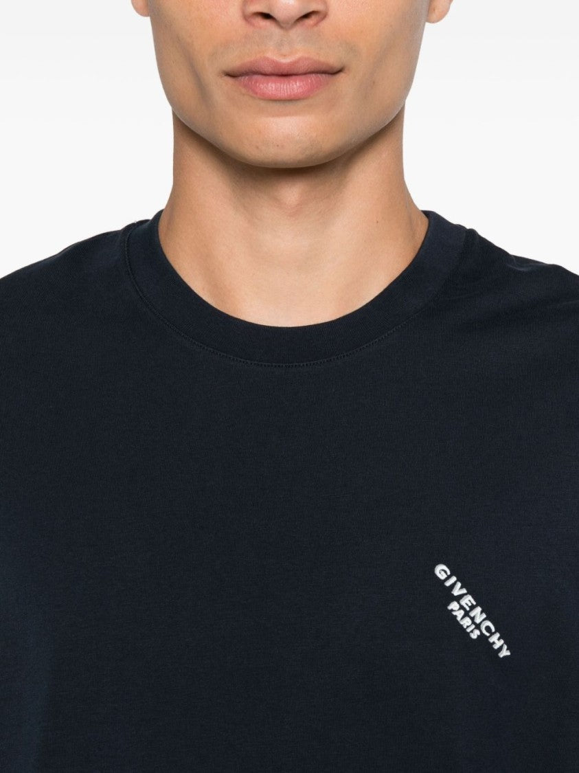 Givenchy Relaxed-Fit T-Shirt With Subtle Logo Detail