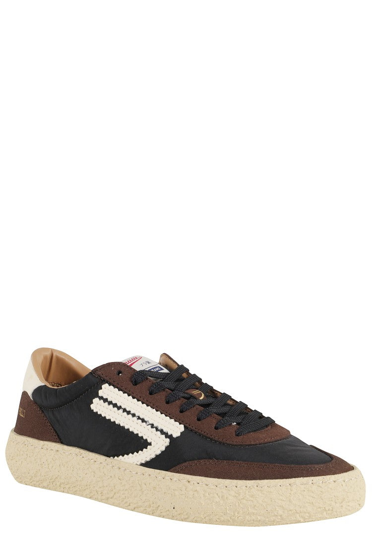 Puraai Low-Top Sneakers In Fudge Color