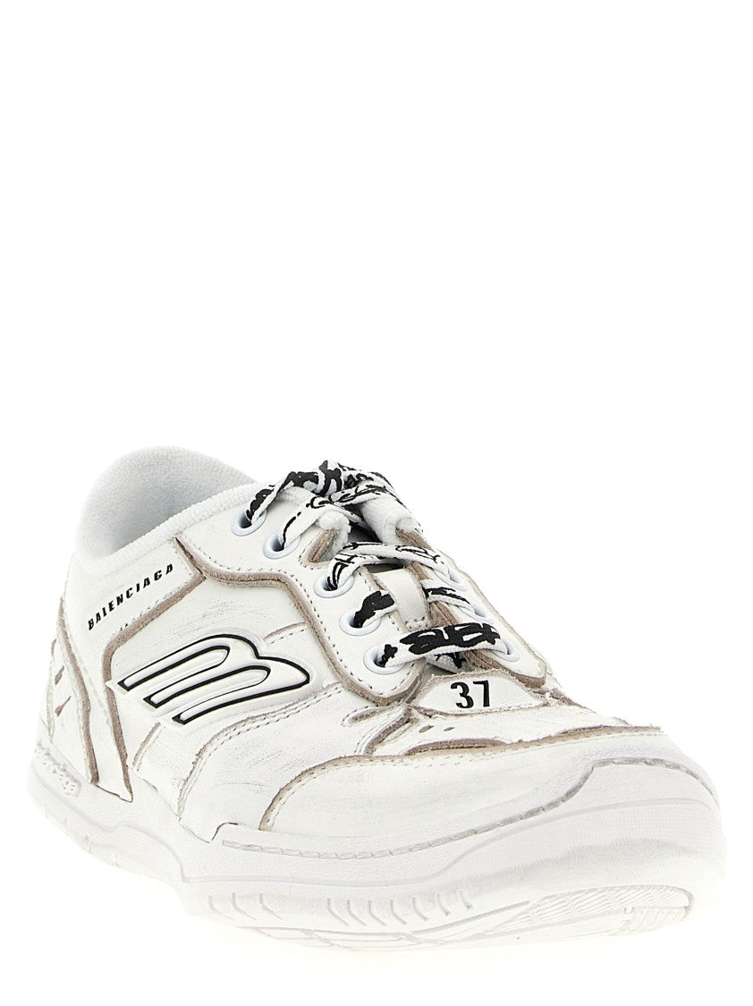 Balenciaga 'Hamptons Worn-Out Medio' Sneakers