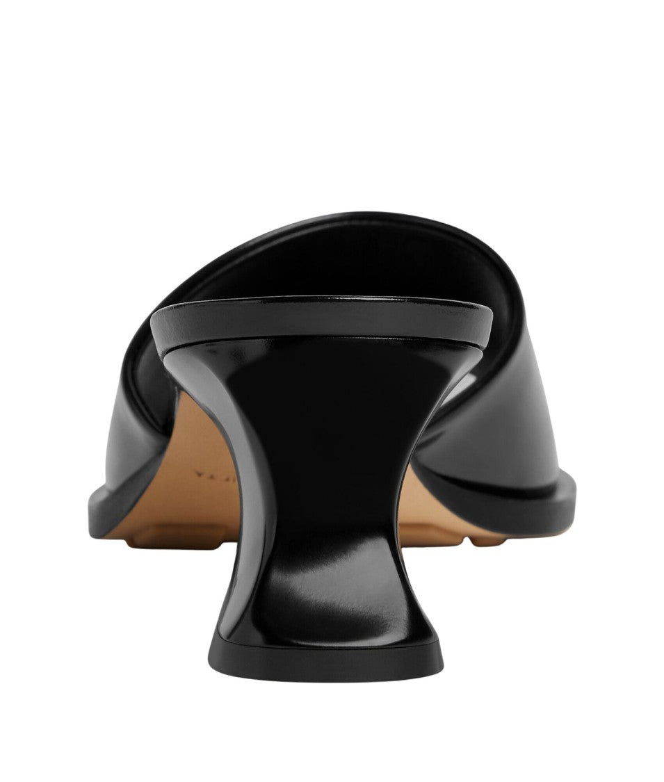 Bottega Veneta Black Calf Leather Heeled Shoes