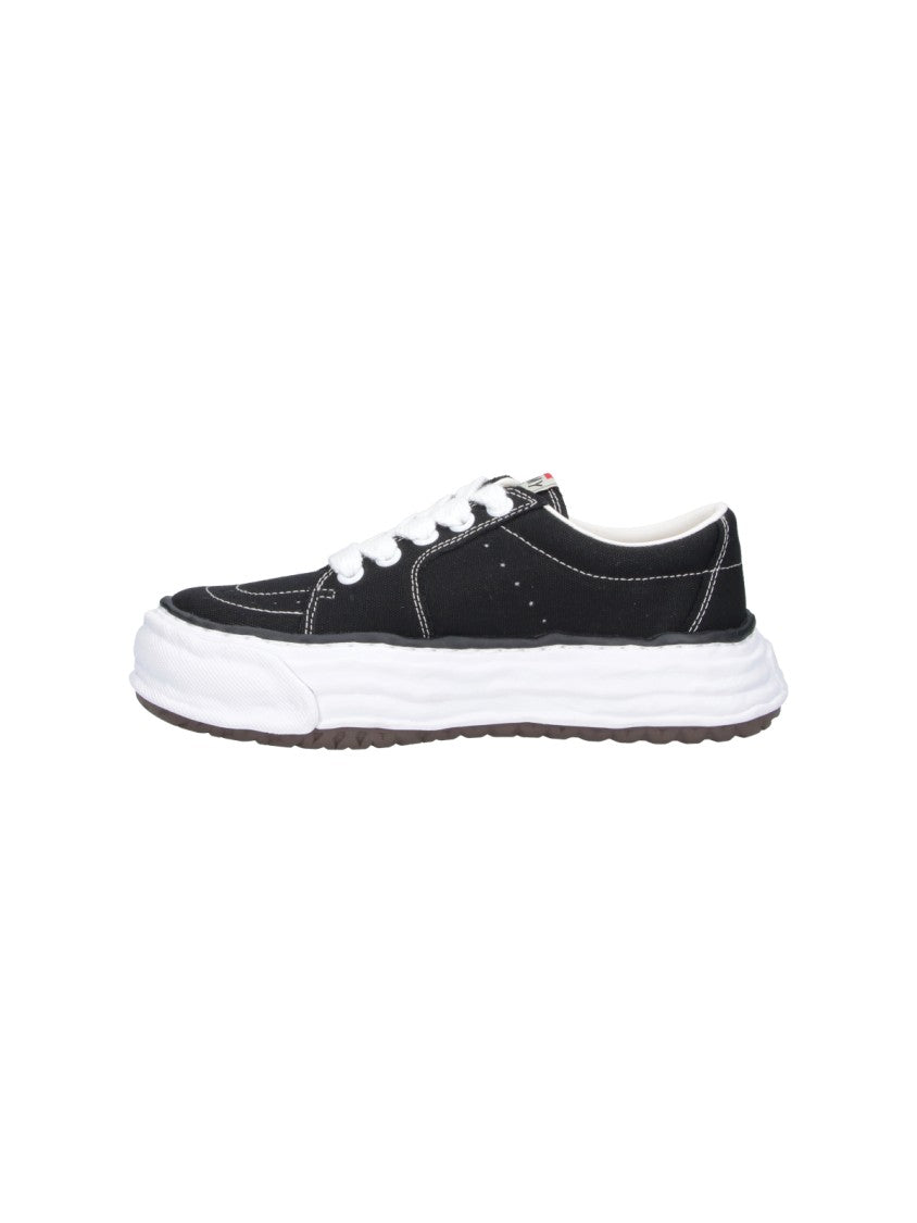 Maison Mihara Yasuhiro Black Eric Contrasting Stitching Low-Top Sneakers