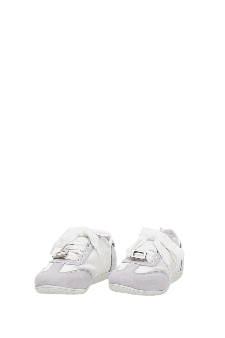 Roger Vivier Classic Low-Top Sneakers With Smooth Silhouette