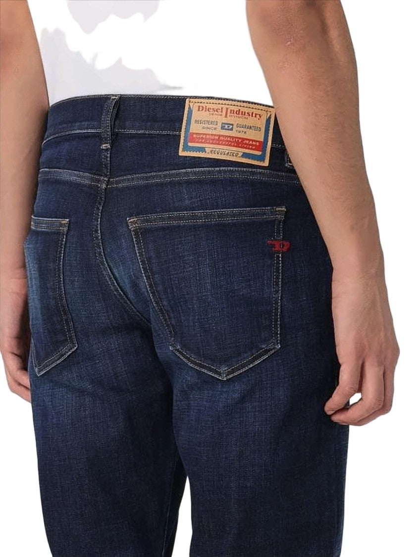 Diesel Straight-Leg Denim Jeans With Classic Five-Pocket Design