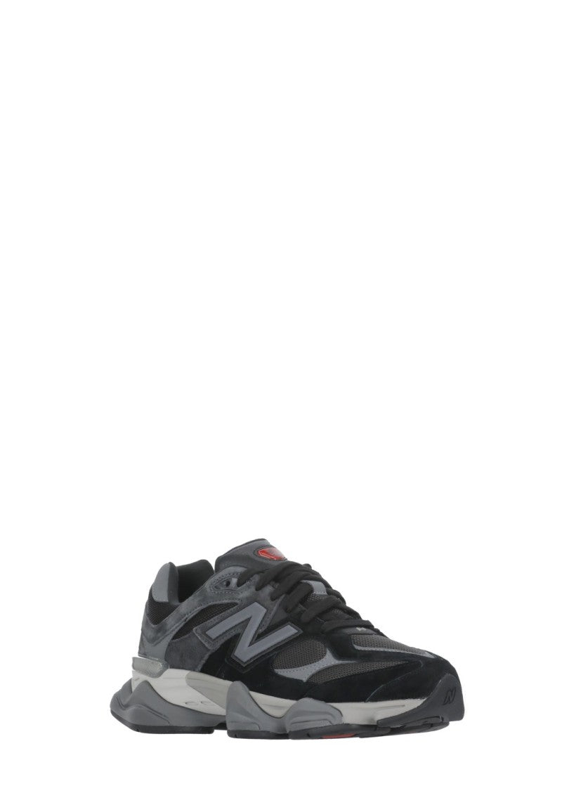 New Balance Black Cushioned Sole Logo Accents Low-Top Sneakers