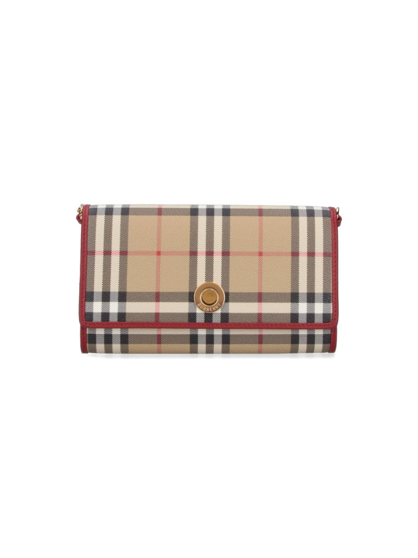 Burberry Compact Beige Wallet With Snap Closure