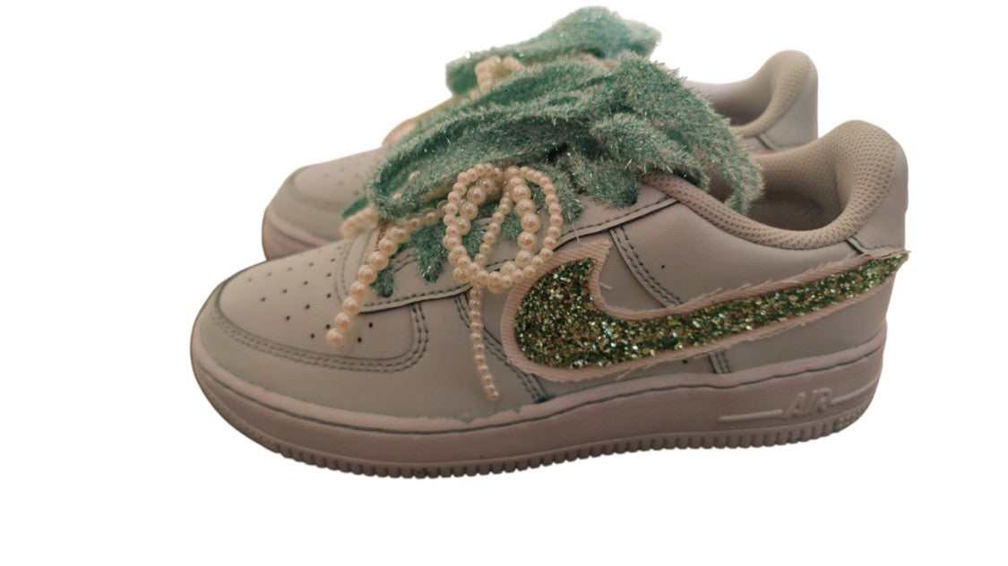 Nike Low-Top Sneakers With Glittery Swoosh