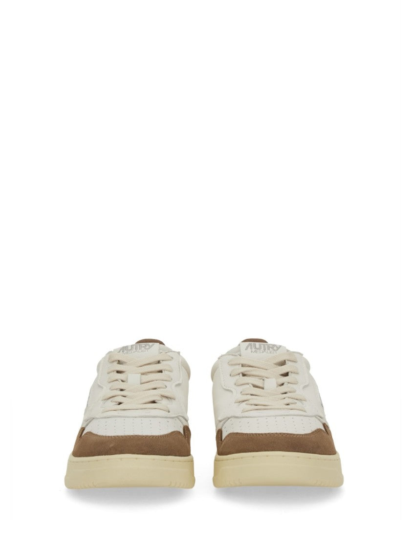 Autry "Medalist" Low Sneaker