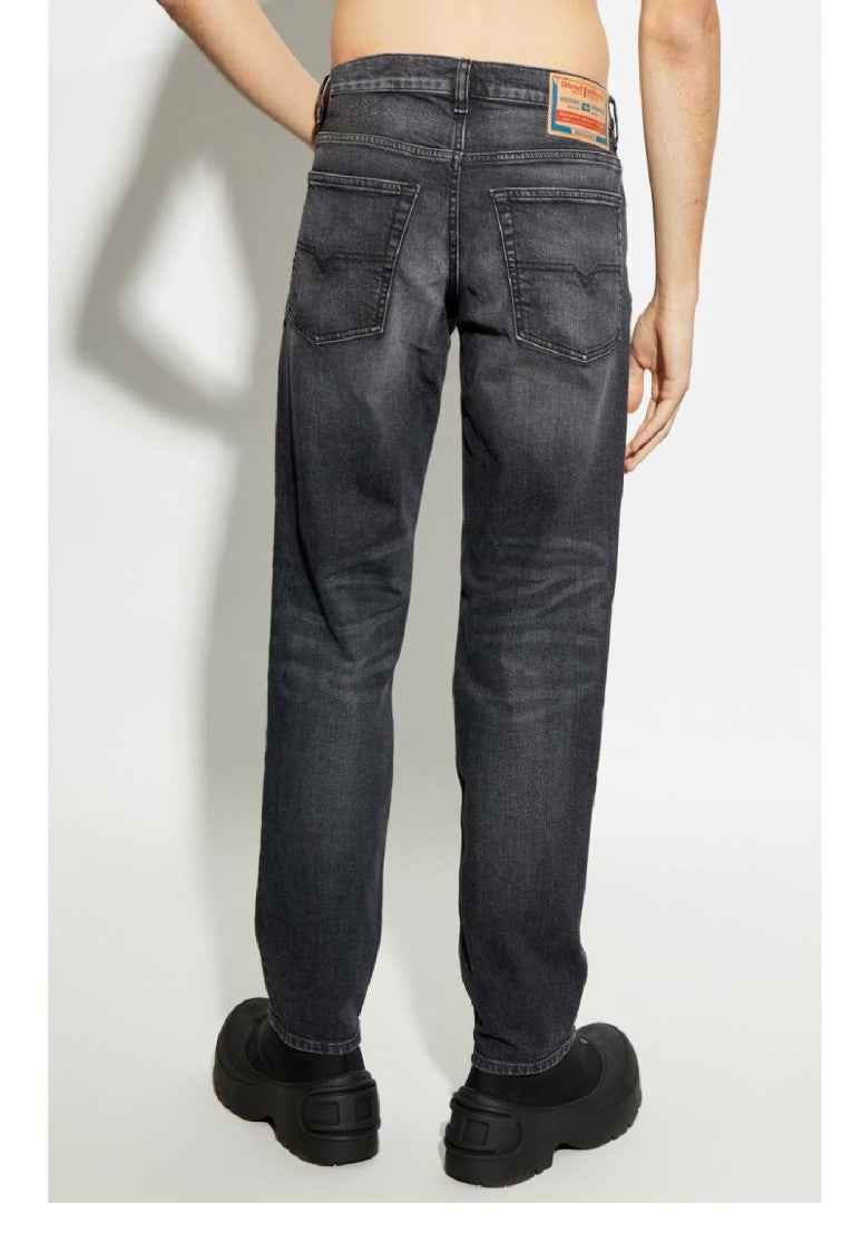 Diesel D-Finitive L.32 Straight-Leg Denim Trousers
