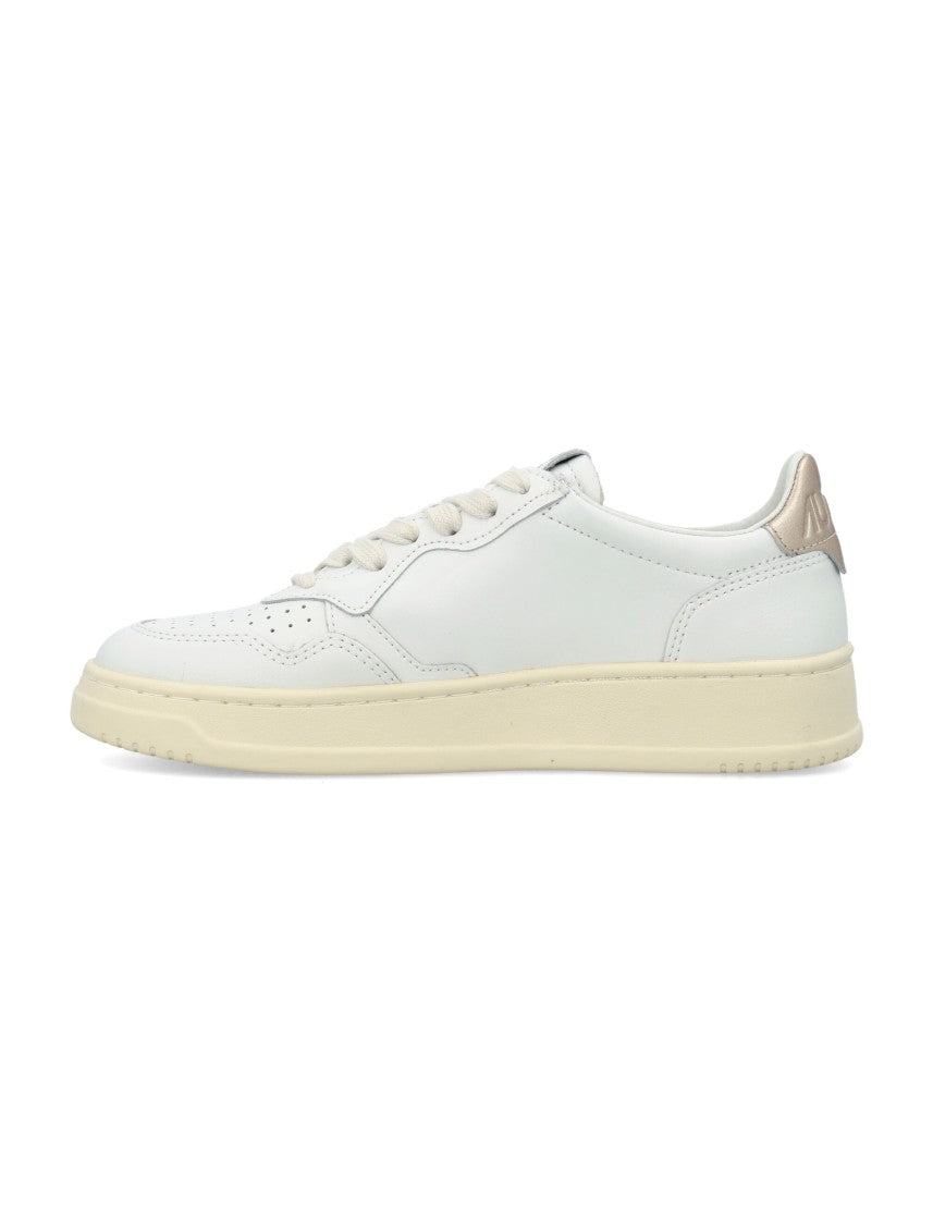 Autry Medalist Low-Top Sneakers
