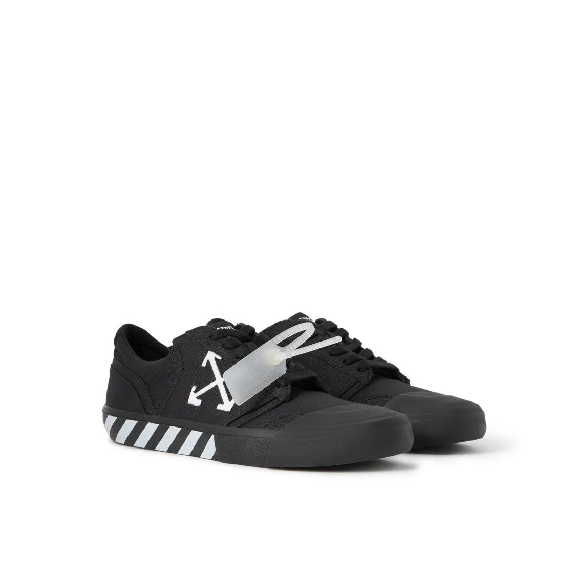 Off-White Vulcanized Low Sneakers With Contrasting Sole