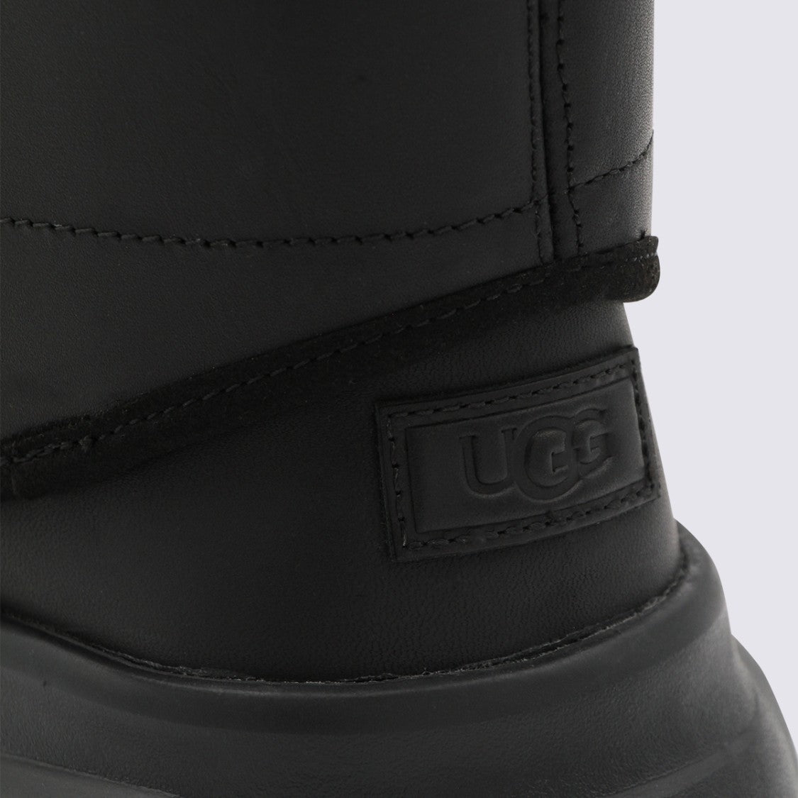 Ugg Round Toe Lace-Up Boots
